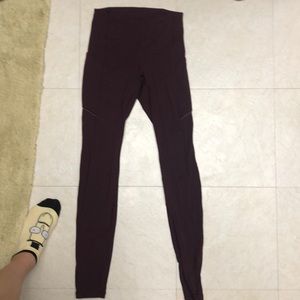 Barely worn Lululemon pants